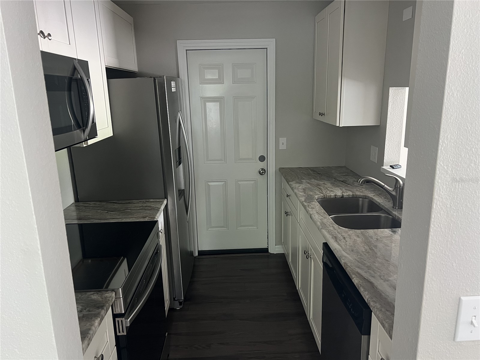2542 22nd Street Sarasota FL 34234 A4695742 image6