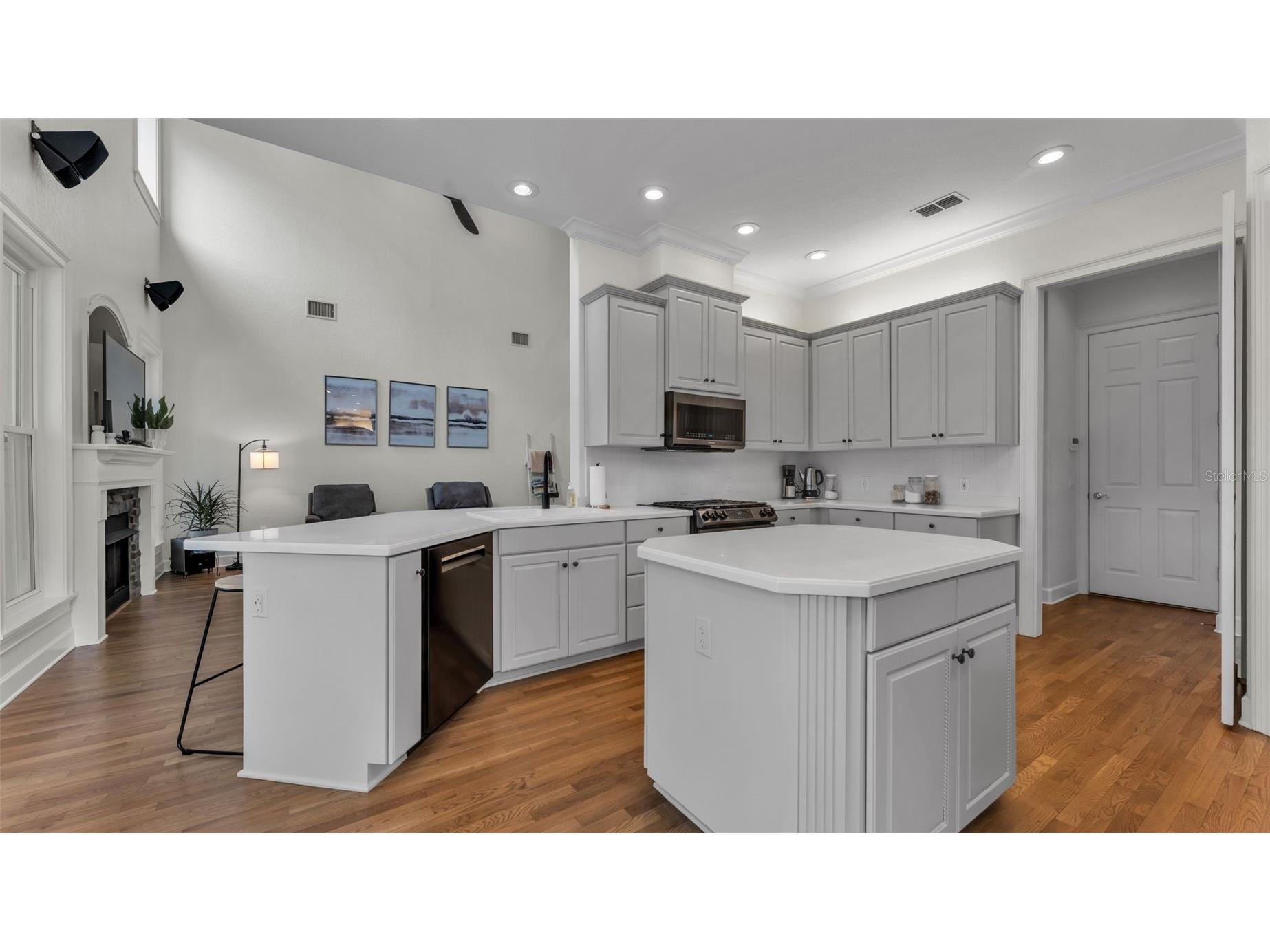 2542 Crews Lake Hills Loop S Lakeland FL 33813 L4960659 image16