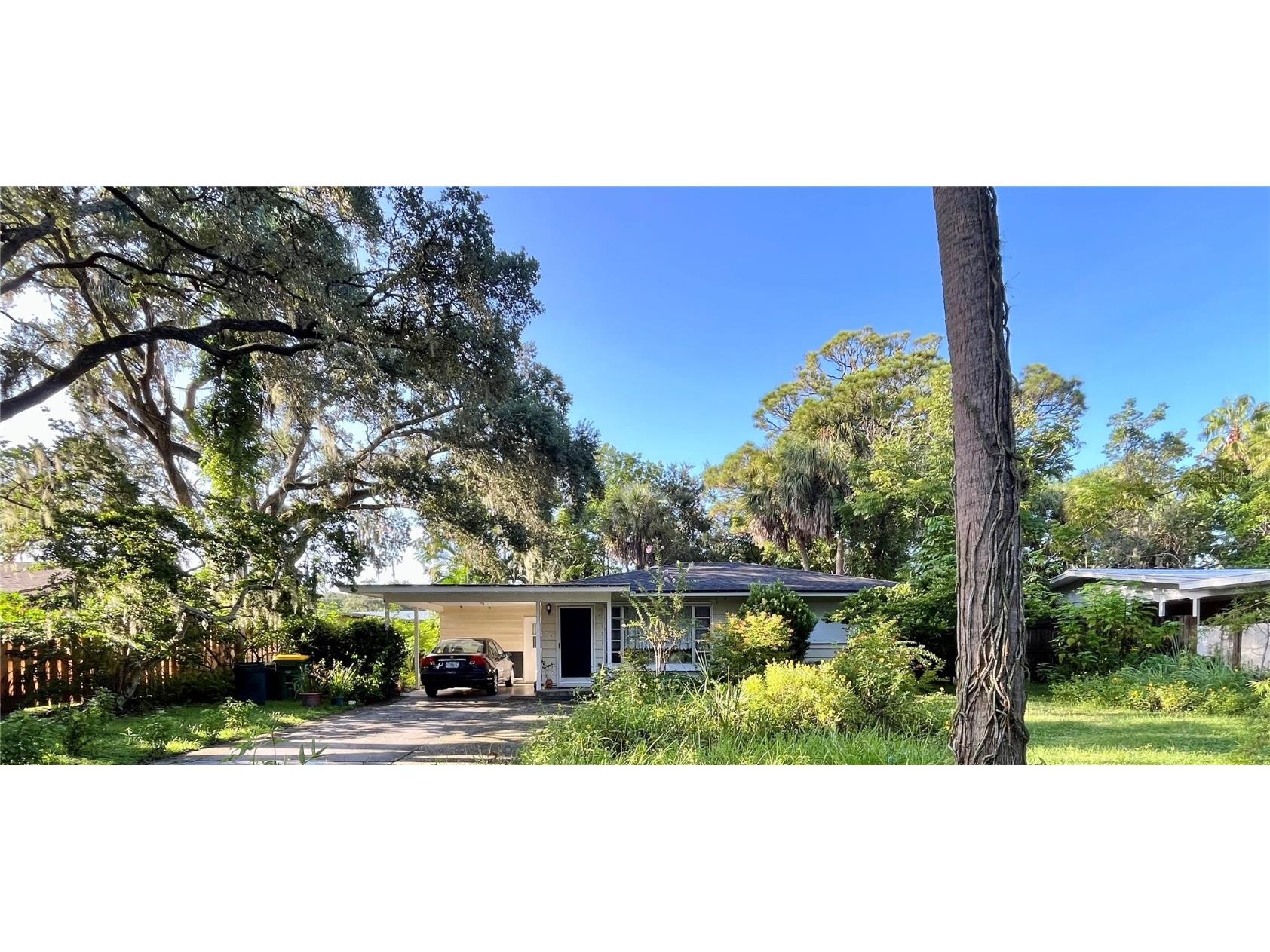 2542 Hillview Street Sarasota FL 34239 A4622646 image1