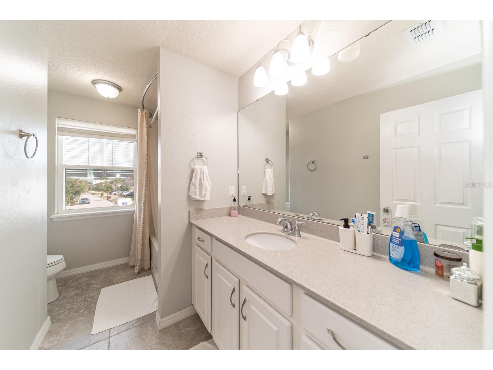 2542 Nouveau Way Kissimmee FL 34741 O6379913 image26