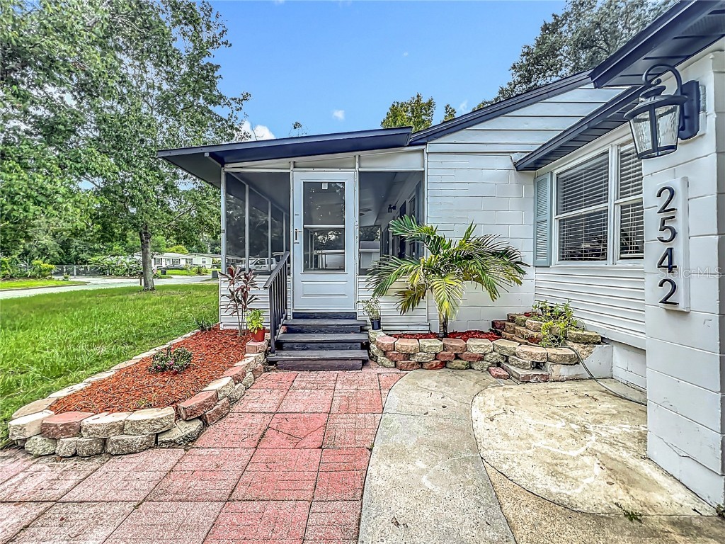 2542 S Palmetto Avenue Sanford FL 32773 O6327177 image2