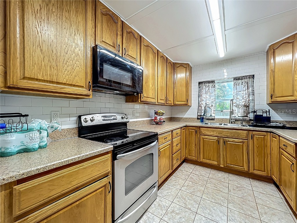 2542 S Palmetto Avenue Sanford FL 32773 O6327177 image7