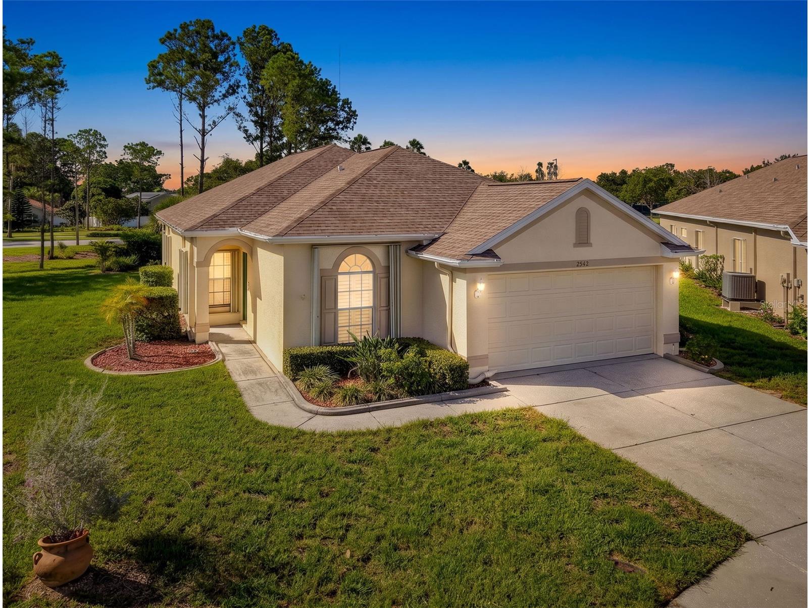 2542 Sandy Hill Court Holiday FL 34691 TB8530935 image1