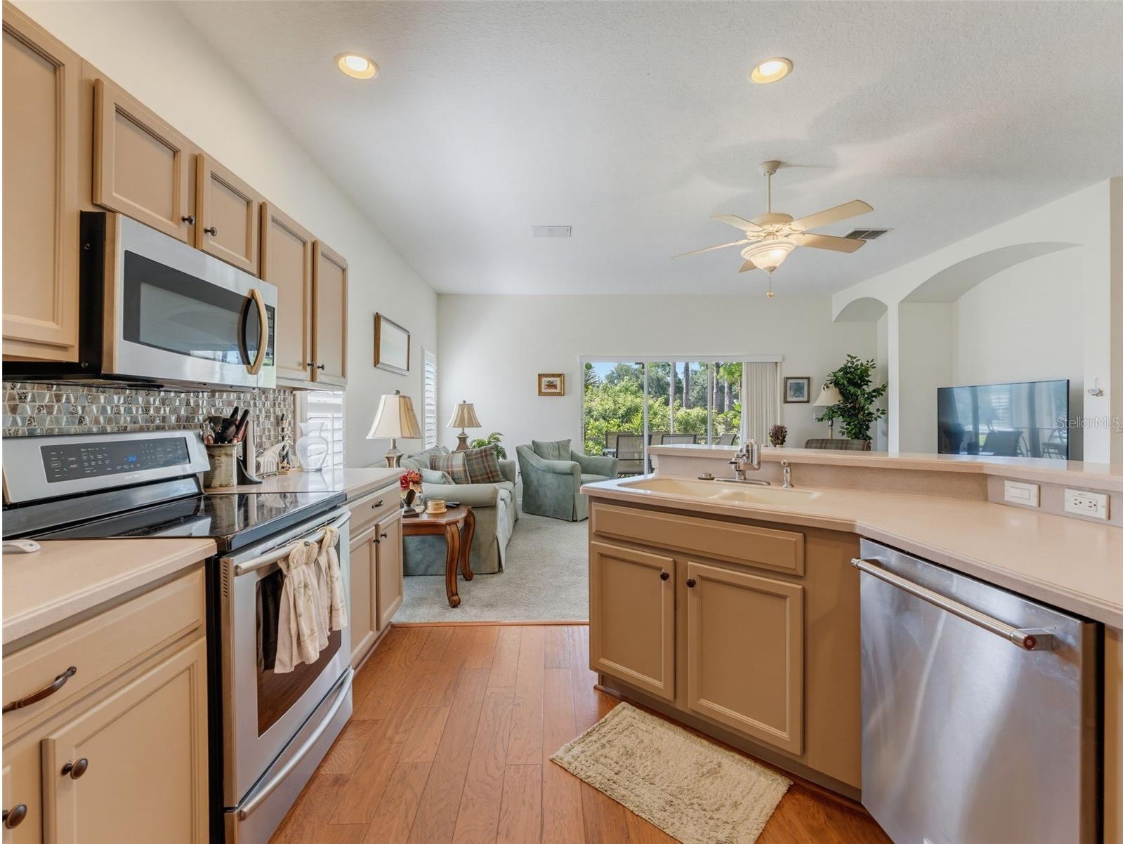 2542 Sandy Hill Court Holiday FL 34691 TB8530935 image21