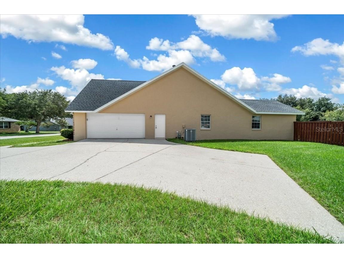 2542 SE 27th Street Ocala FL 34471 OM706446 image20