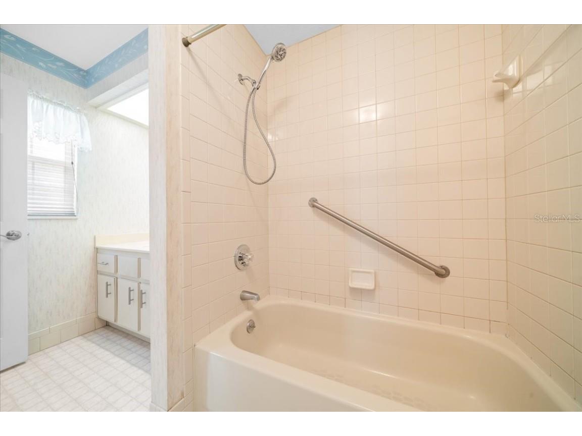 2542 SE 27th Street Ocala FL 34471 OM706446 image57