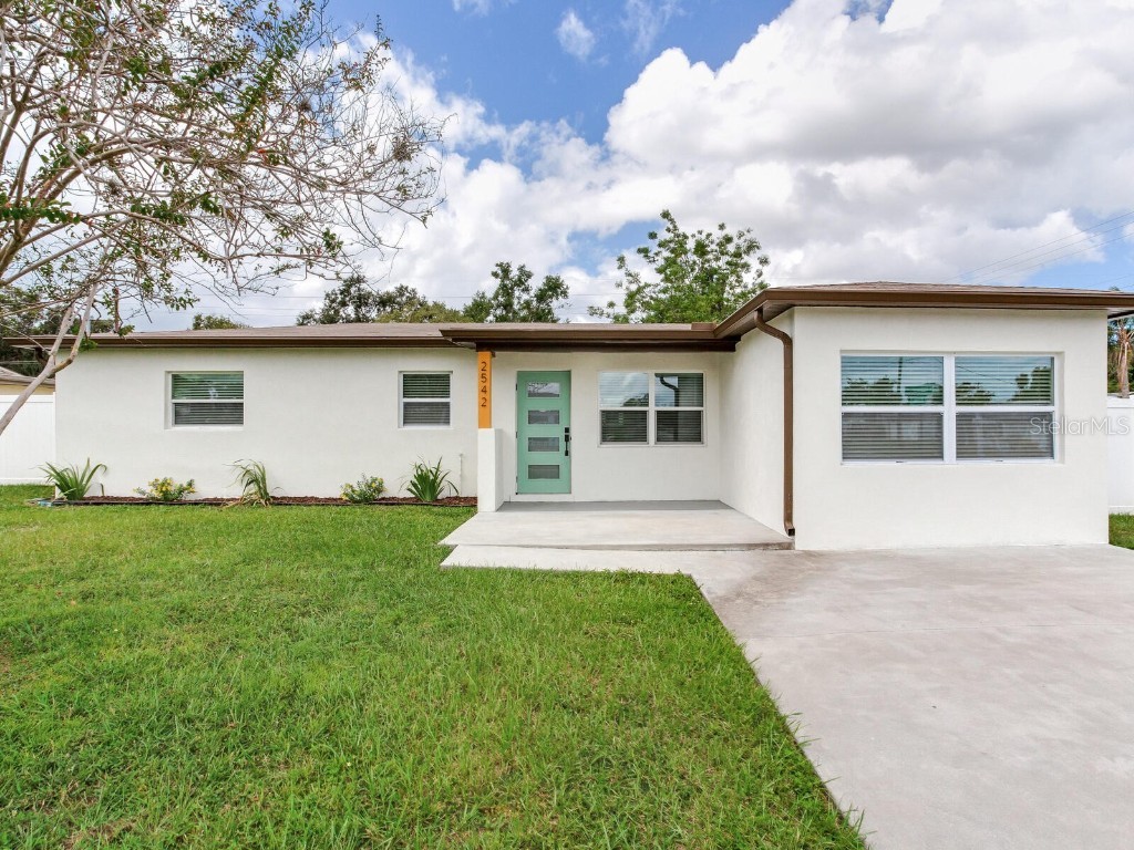 2542 W Knollwood Street Tampa FL 33614 TB8432954 image1