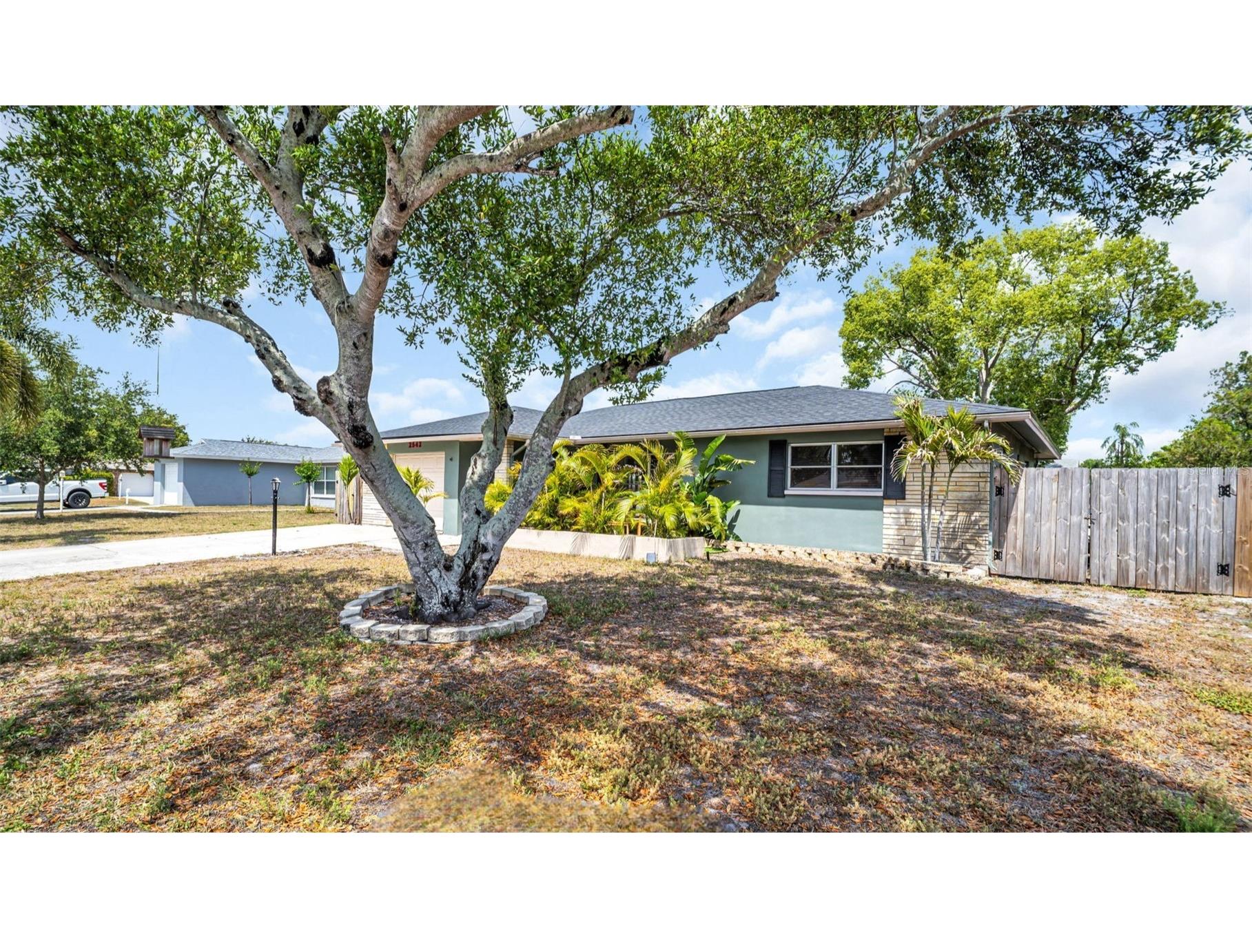 2542 Wynnewood Drive Clearwater FL 33763 TB8504418 image2