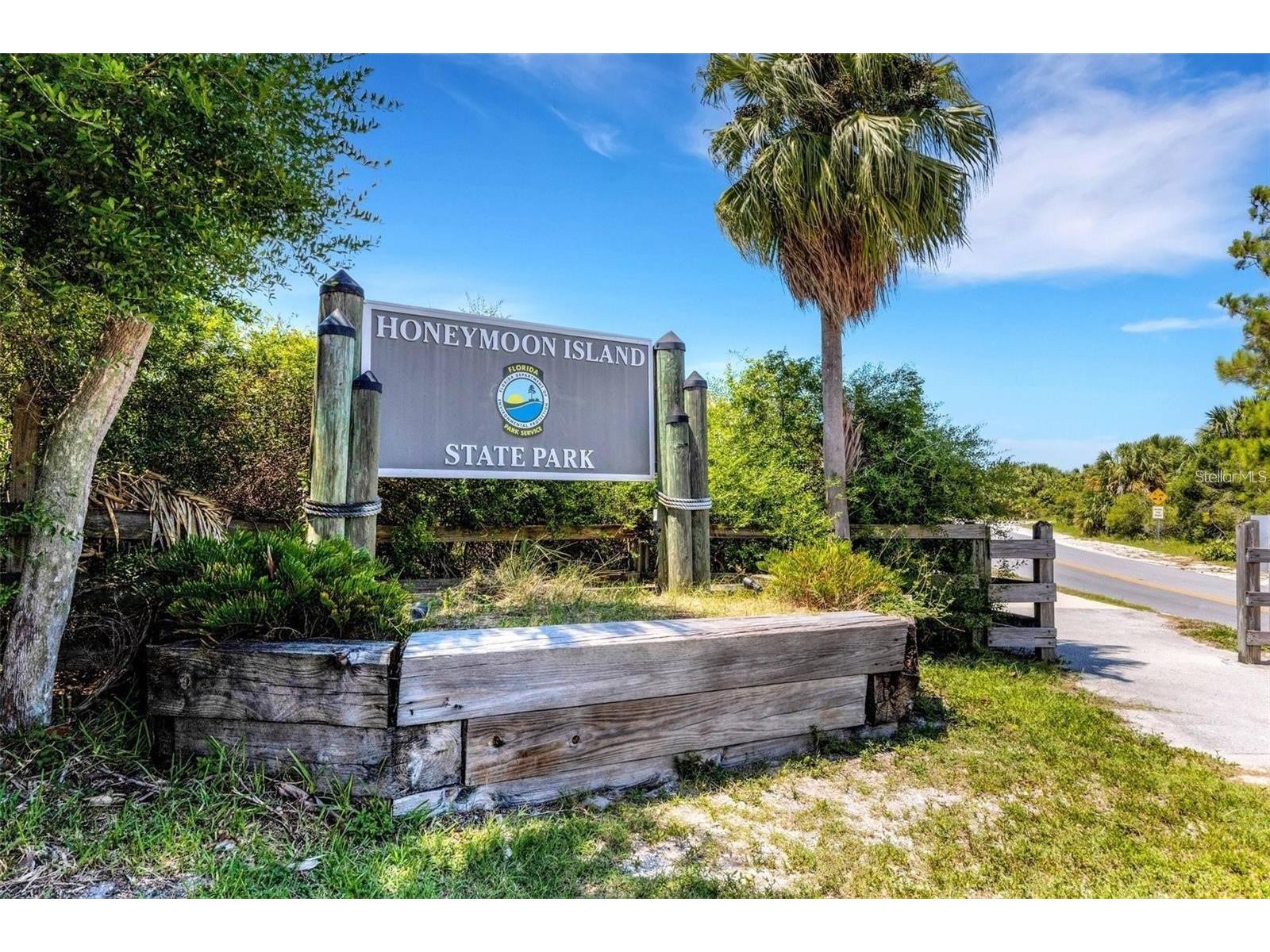 2542 Wynnewood Drive Clearwater FL 33763 TB8504418 image37