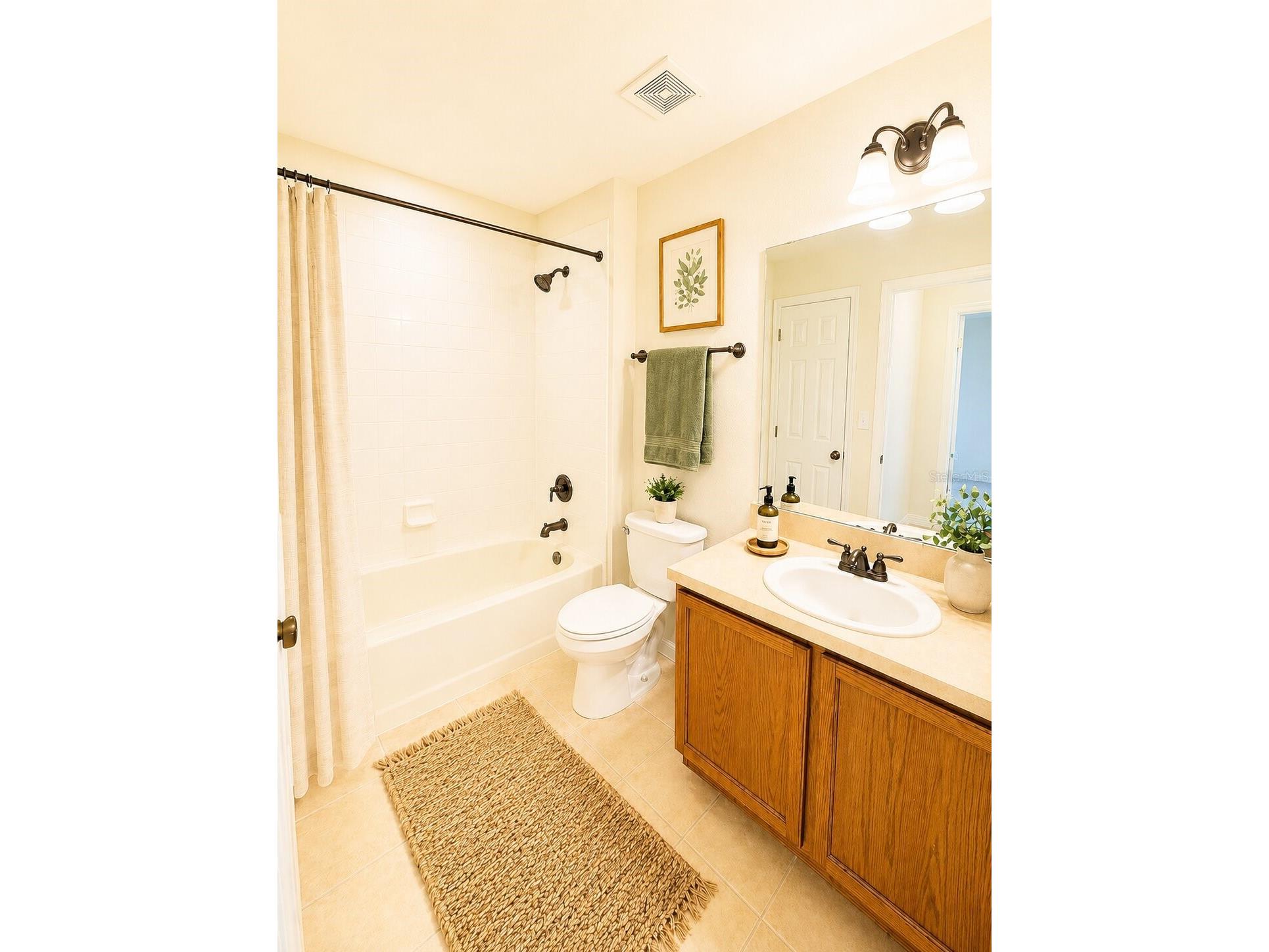 2543 Old Kent Circle Kissimmee FL 34758 O6395678 image14