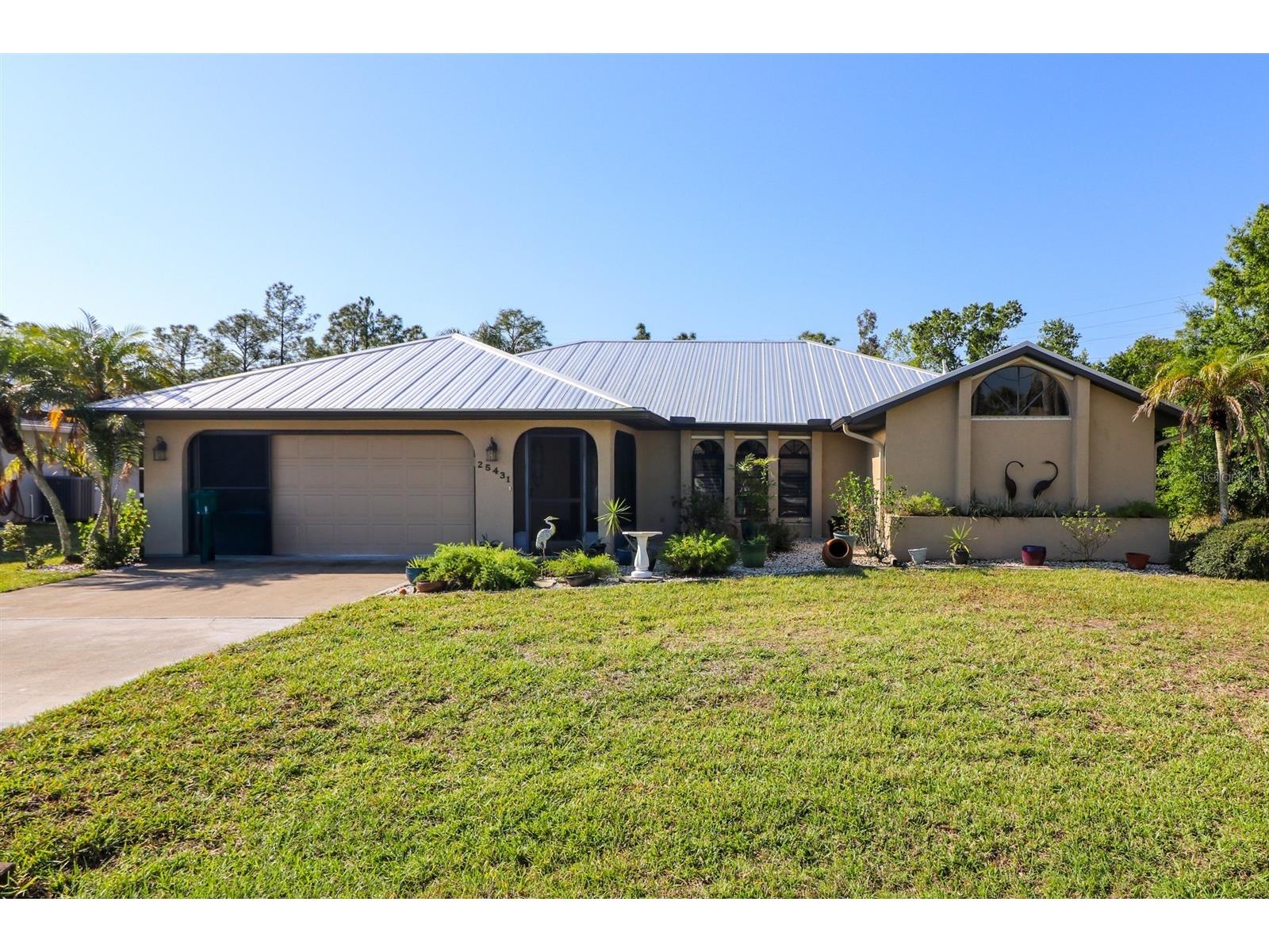 25431 Tevesine Court Punta Gorda FL 33983 C7523972 image1