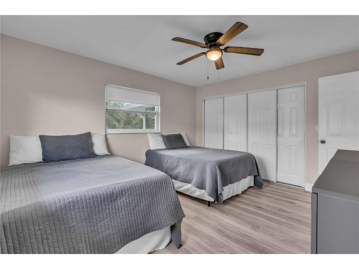 2544 Carlisle Place Sarasota FL 34231 A4665872 image23