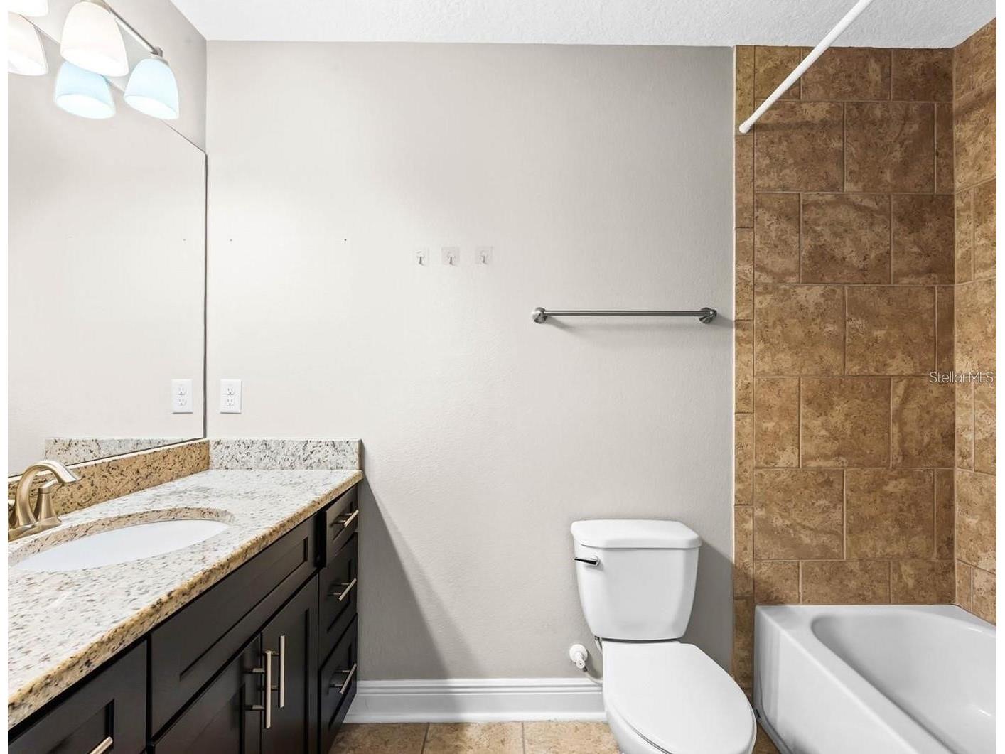 2544 Mayer Street Orlando FL 32806 O6406484 image16