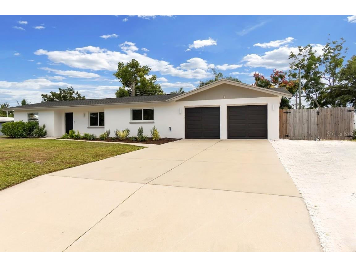 2544 Orsova Way Sarasota FL 34231 A4668849 image3