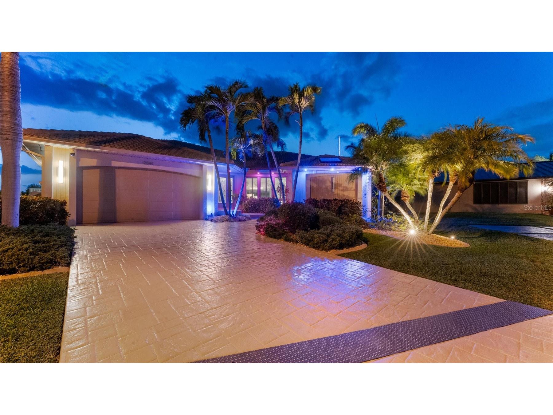 2544 Rio Lisbo Court Punta Gorda FL 33950 D6146537 image1