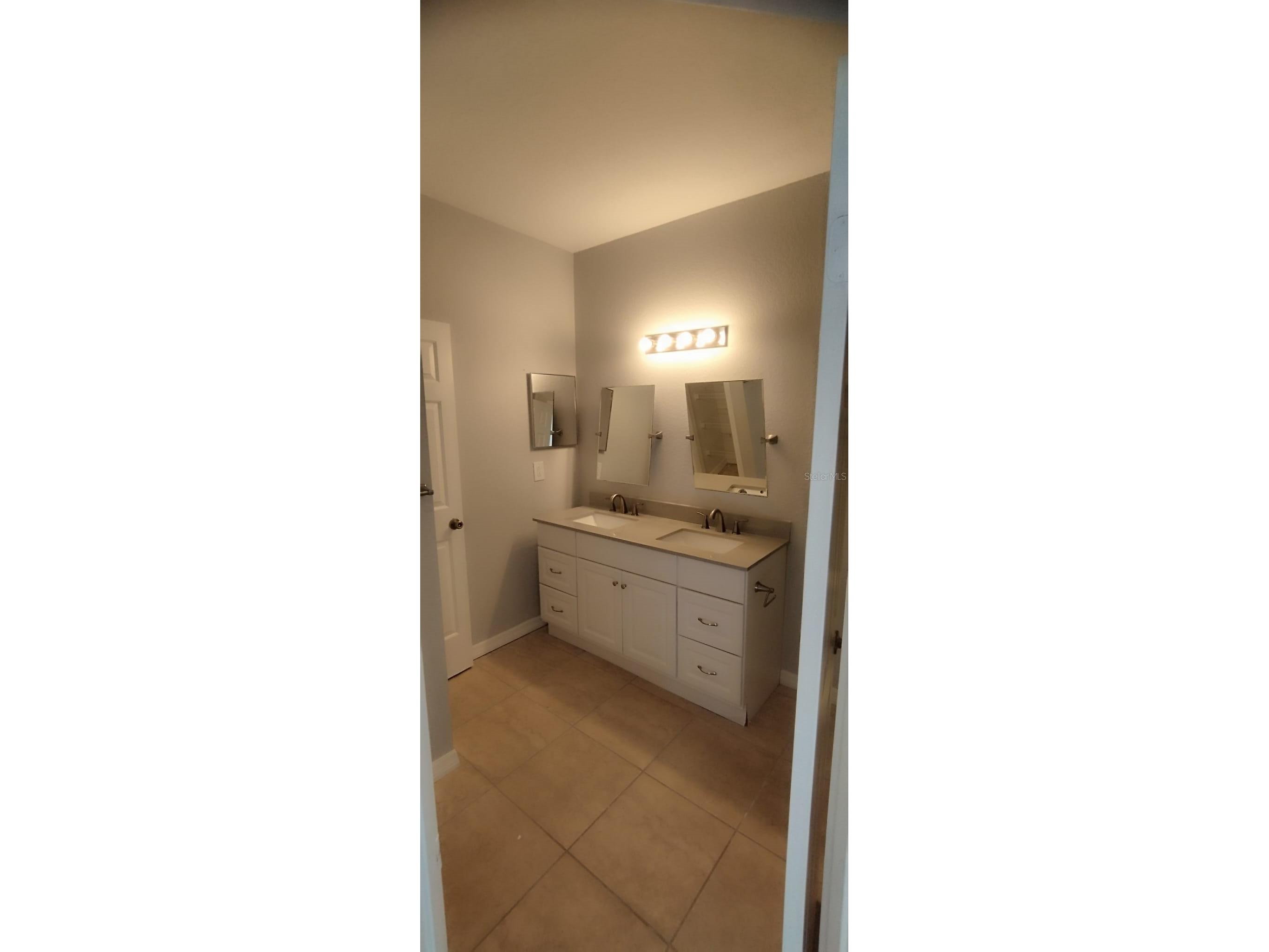 2544 Robert Trent Drive #825 Orlando FL 32835 O6402796 image7