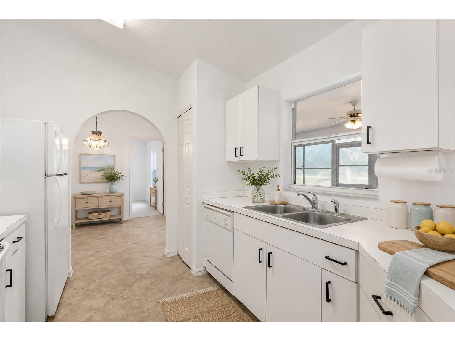 25444 Alicante Drive Punta Gorda FL 33955 C7525481 image4