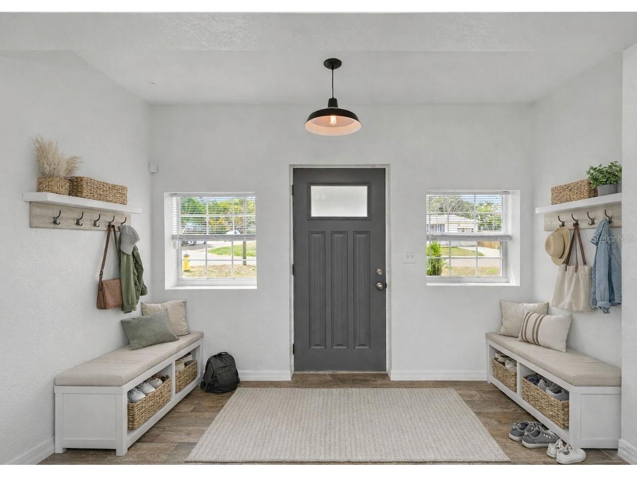 2545 32nd Avenue N Saint Petersburg FL 33713 TB8495464 image3