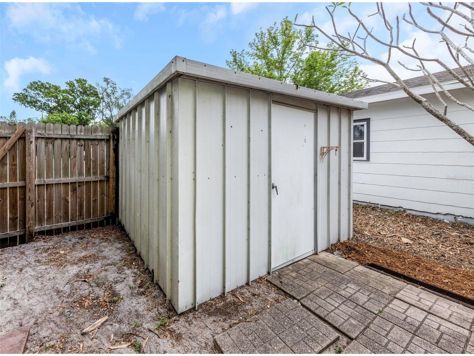 2545 32nd Avenue N Saint Petersburg FL 33713 TB8495464 image34