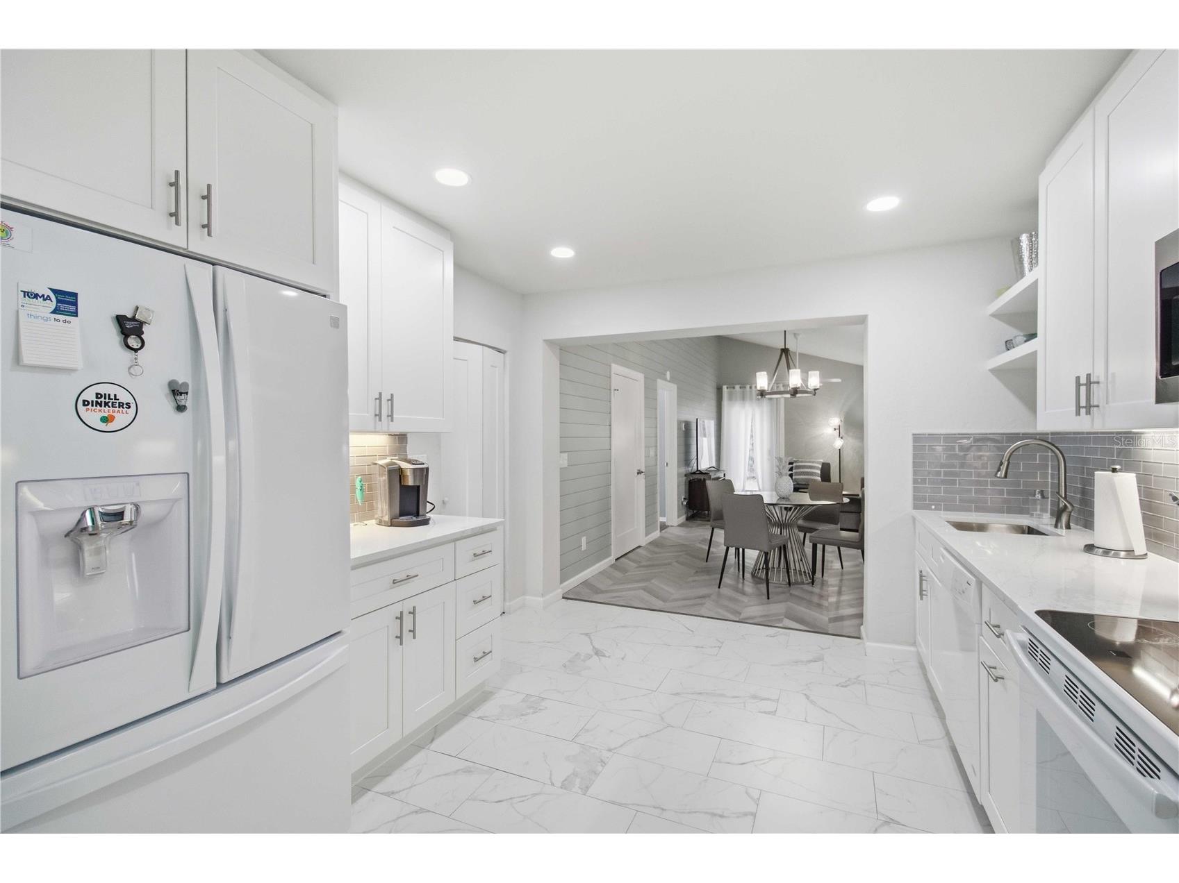 2545 Browning Street Sarasota FL 34237 A4687679 image12
