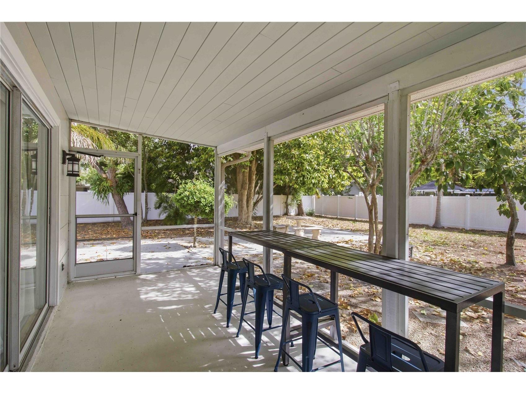 2545 Browning Street Sarasota FL 34237 A4687679 image36