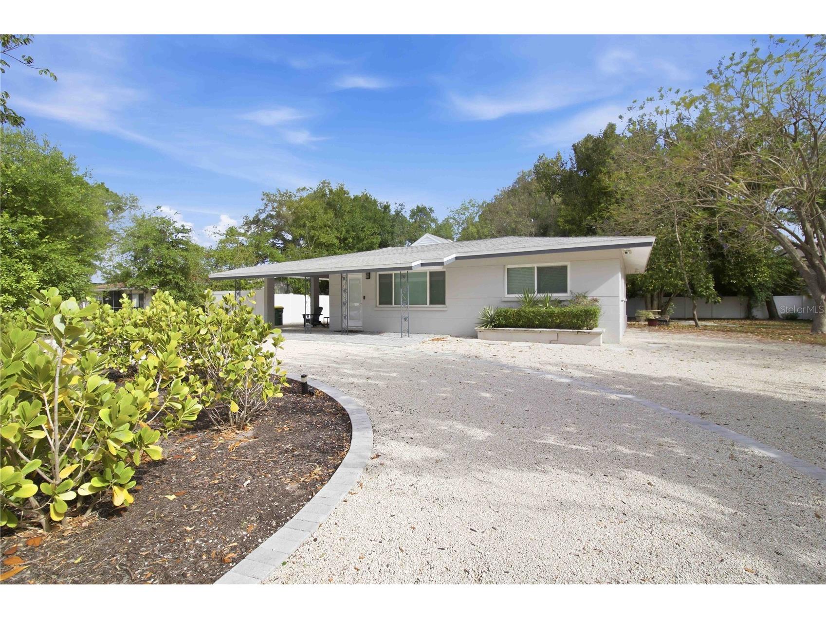 2545 Browning Street Sarasota FL 34237 A4687679 image4