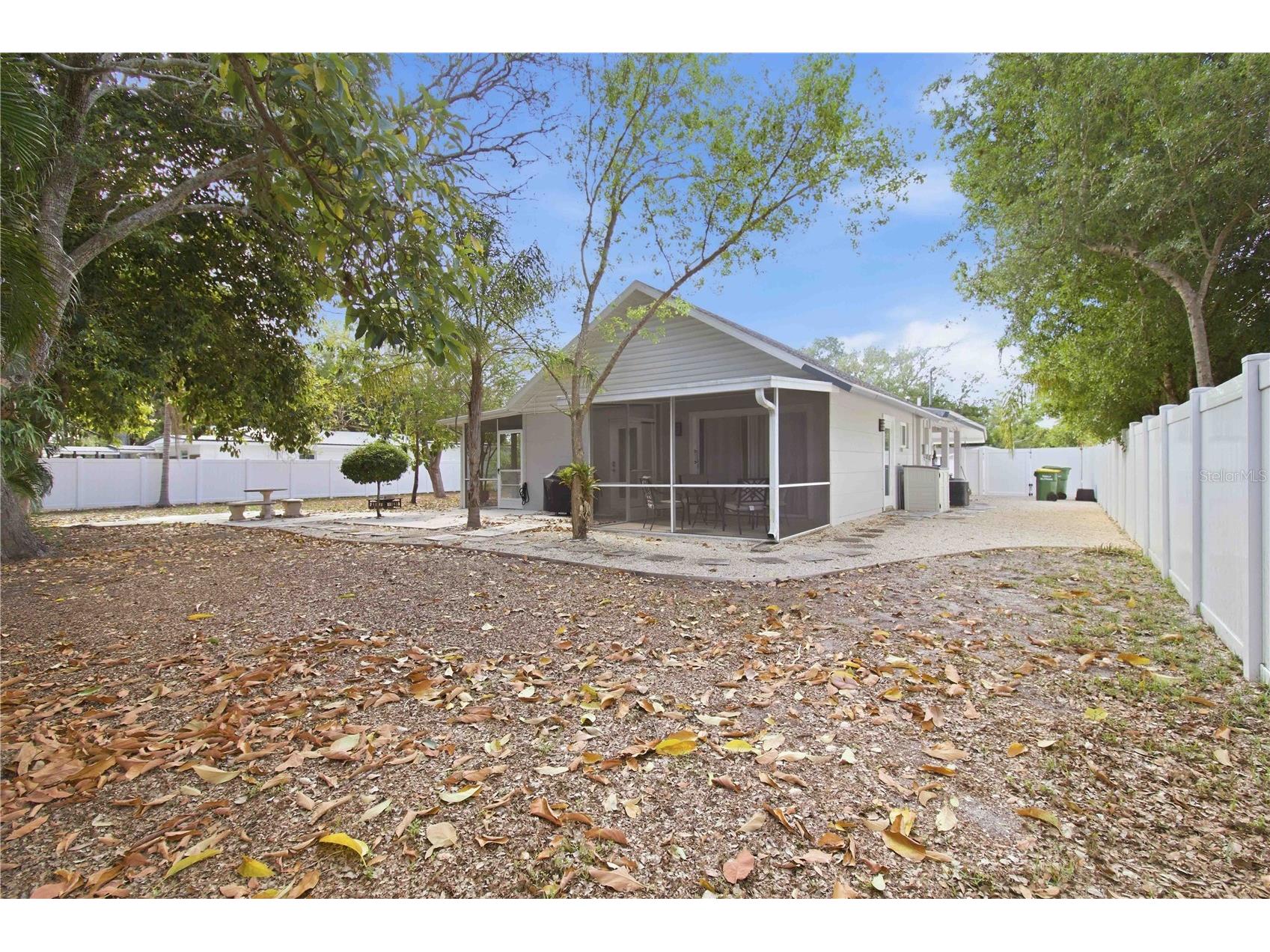 2545 Browning Street Sarasota FL 34237 A4687679 image43