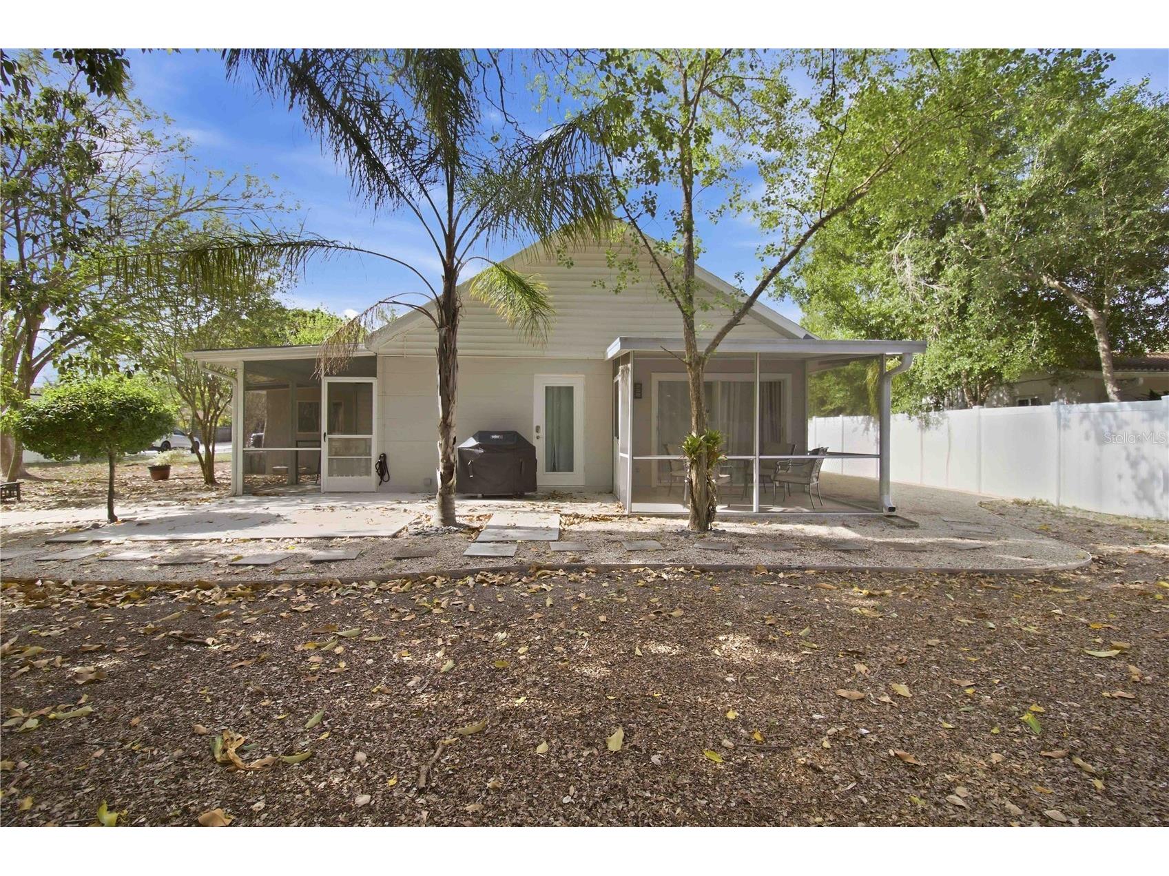 2545 Browning Street Sarasota FL 34237 A4687679 image44