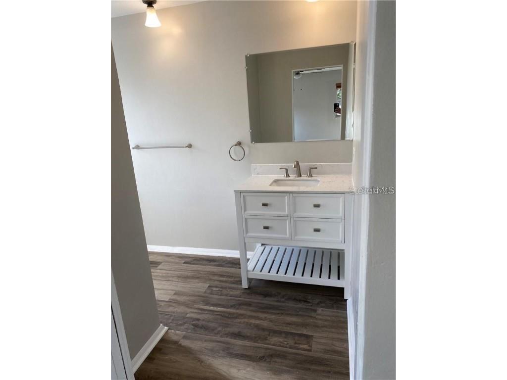 2545 Clipper Ship Way Sarasota FL 34231 A4650667 image10