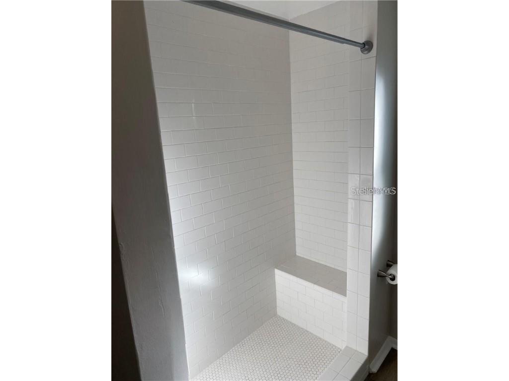 2545 Clipper Ship Way Sarasota FL 34231 A4650667 image11