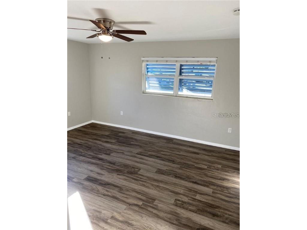 2545 Clipper Ship Way Sarasota FL 34231 A4650667 image12