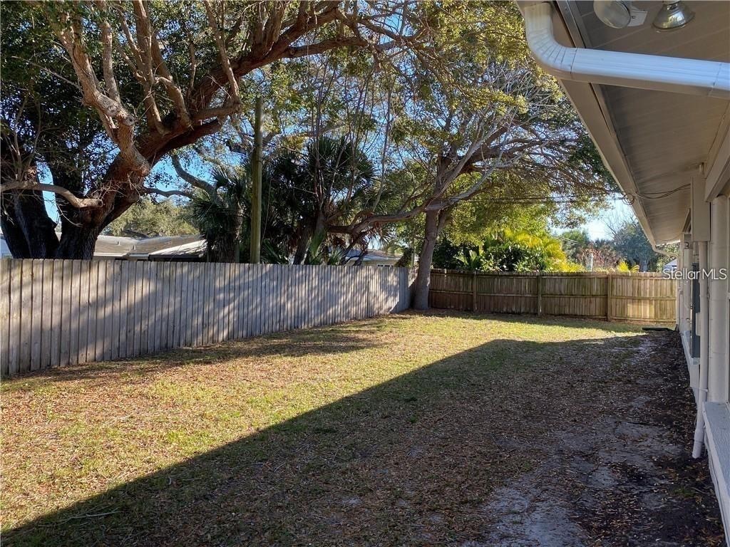 2545 Clipper Ship Way Sarasota FL 34231 A4650667 image3