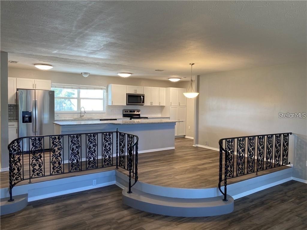 2545 Clipper Ship Way Sarasota FL 34231 A4650667 image6