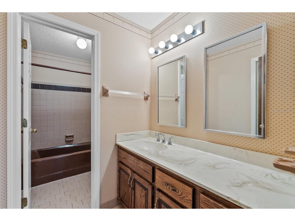 2545 Crooked Creek Point Middleburg FL 32068 O6375464 image44