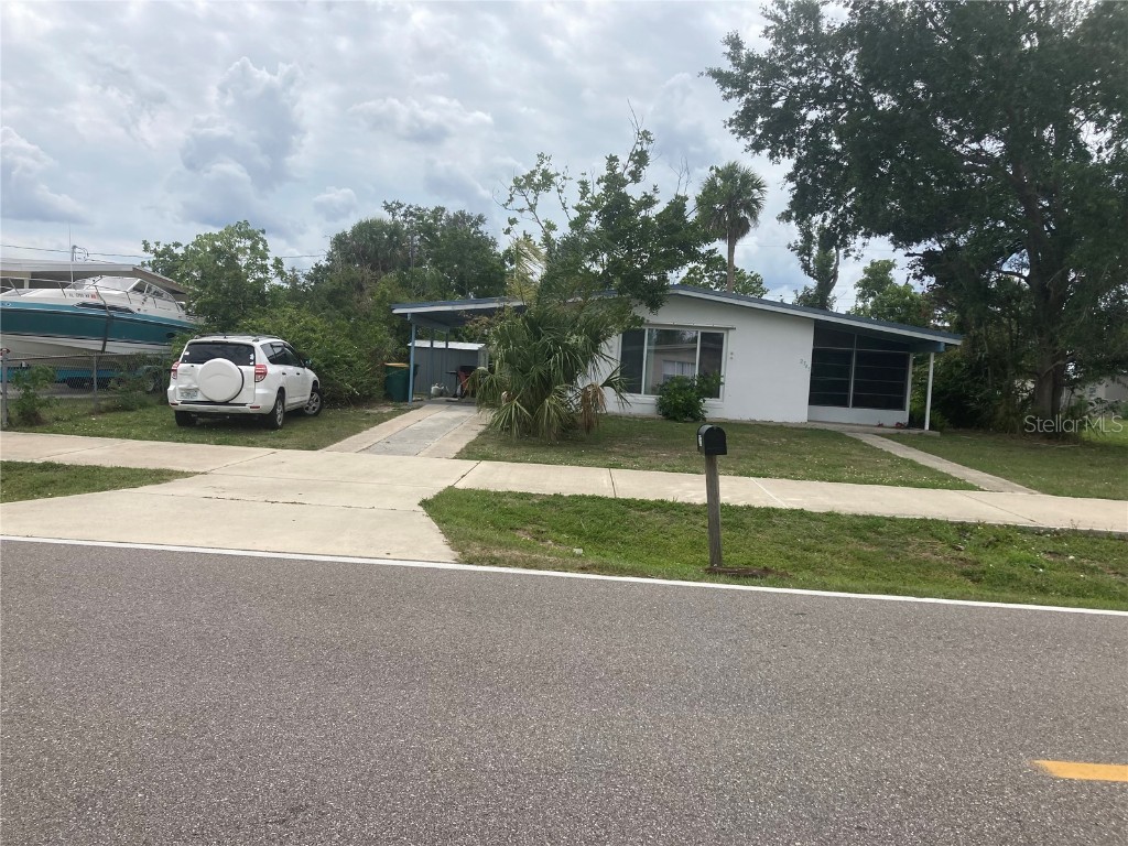 2545 Elkcam Boulevard Port Charlotte FL 33952 C7474835 image1