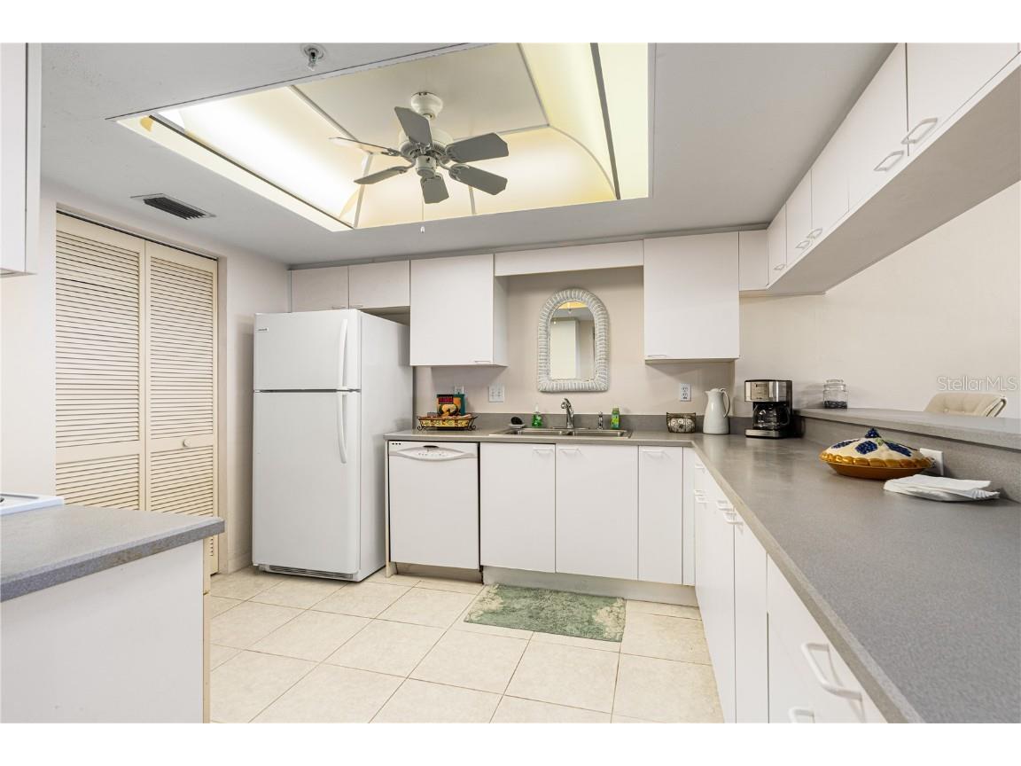 2545 S Atlantic Avenue #102 Daytona Beach Shores FL 32118 - ATLANTIC OCEAN V4943471 image42