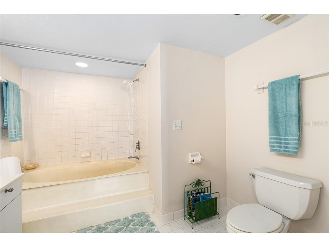 2545 S Atlantic Avenue #102 Daytona Beach Shores FL 32118 - ATLANTIC OCEAN V4943471 image52