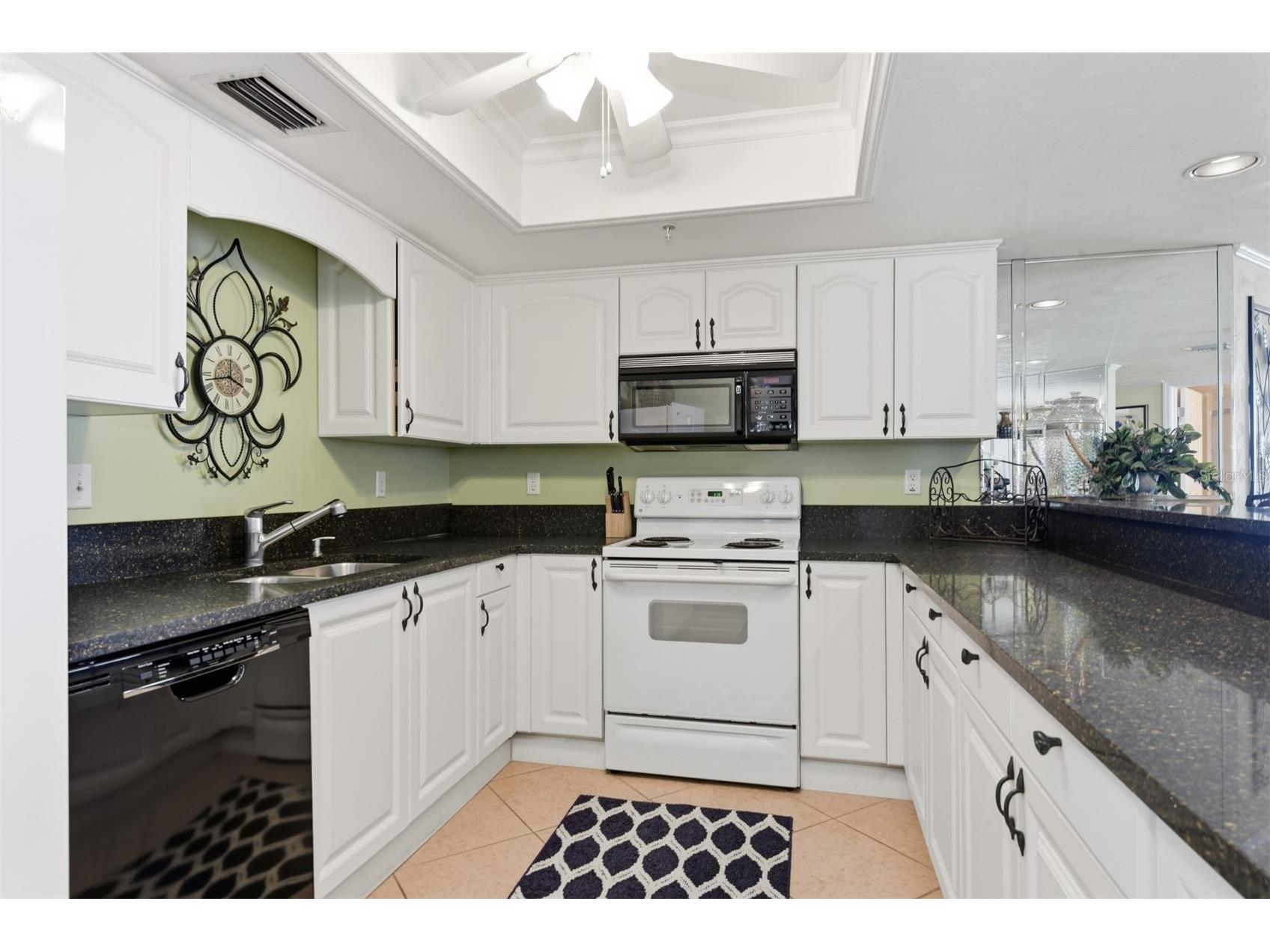 2545 S Atlantic Avenue #1103 Daytona Beach Shores FL 32118 V4947533 image12