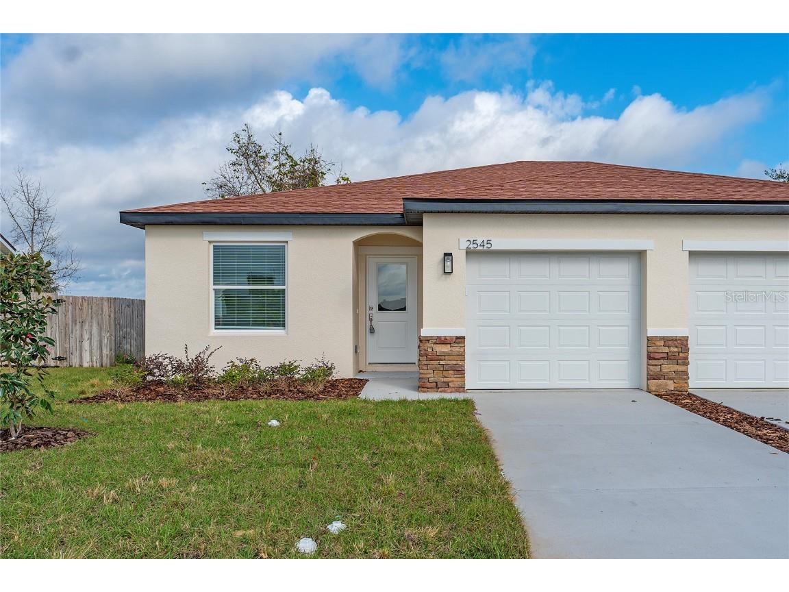 2545 Slim Haywood Avenue Tavares FL 32778 O6359421 image1
