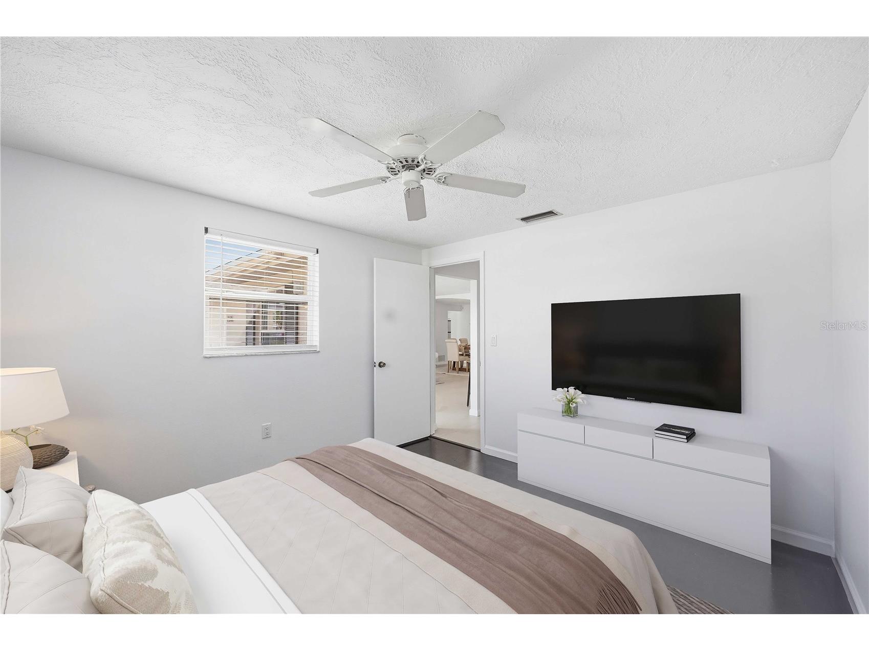 2546 Parma Street Sarasota FL 34231 A4686708 image43