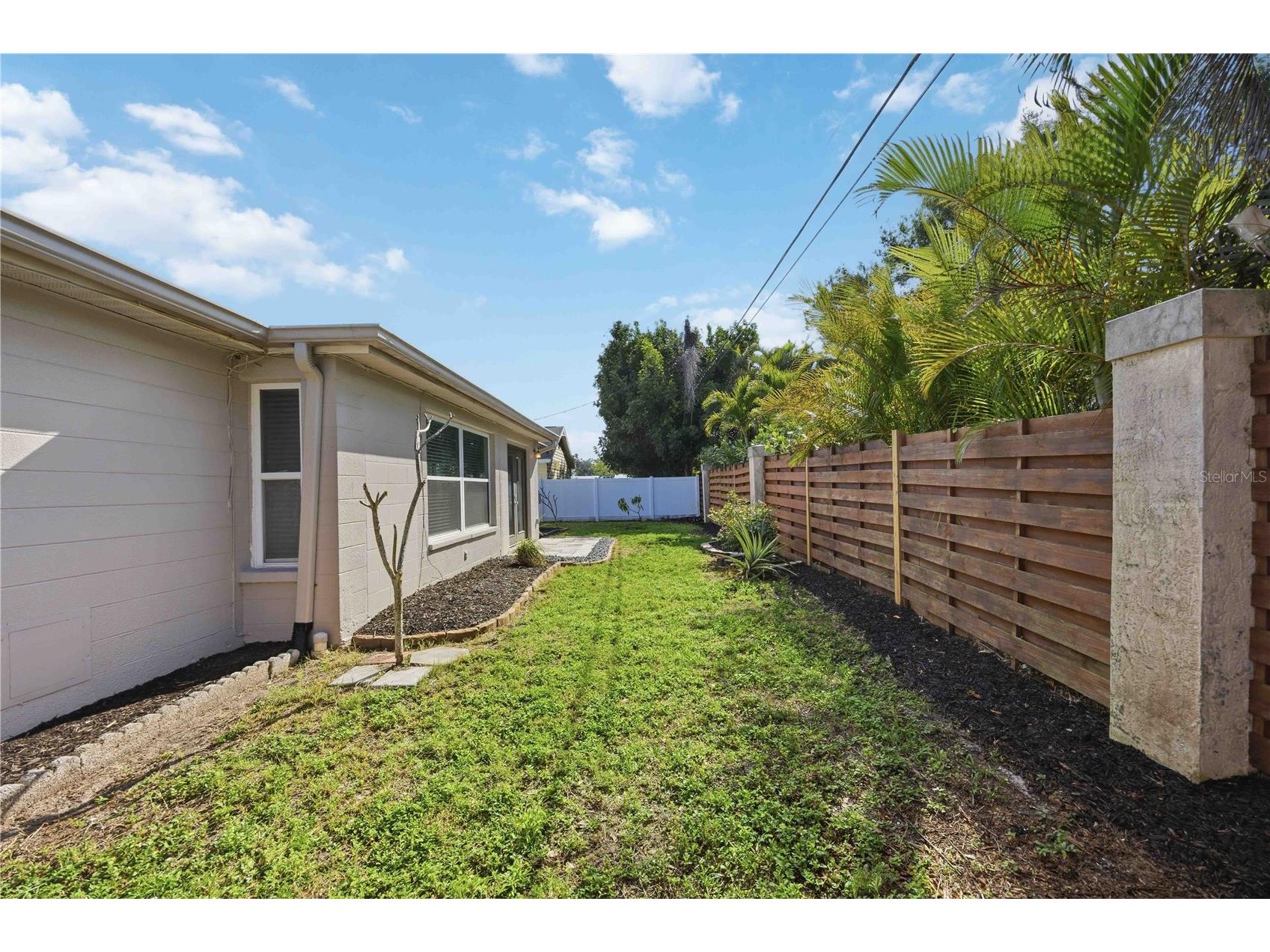 2546 Parma Street Sarasota FL 34231 A4686708 image48