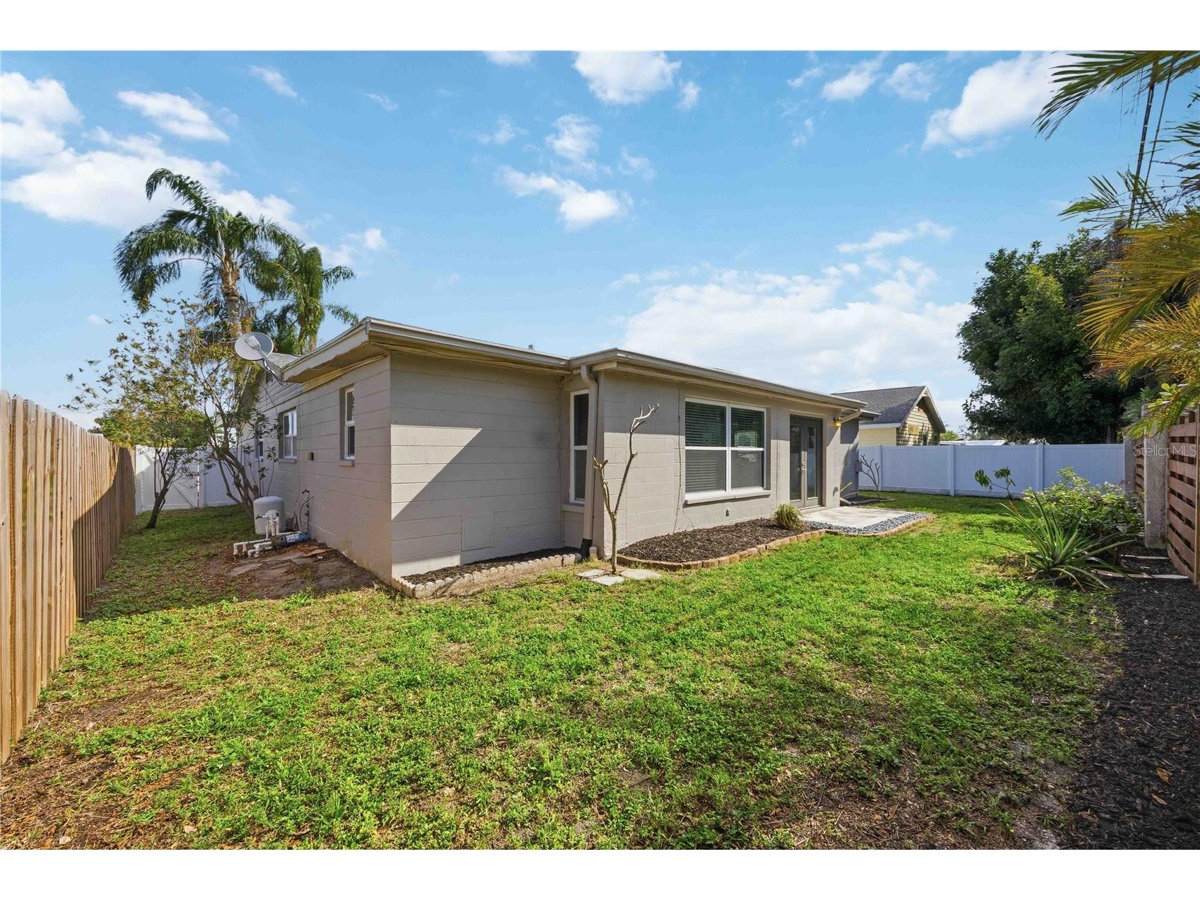 2546 Parma Street Sarasota FL 34231 A4686708 image49