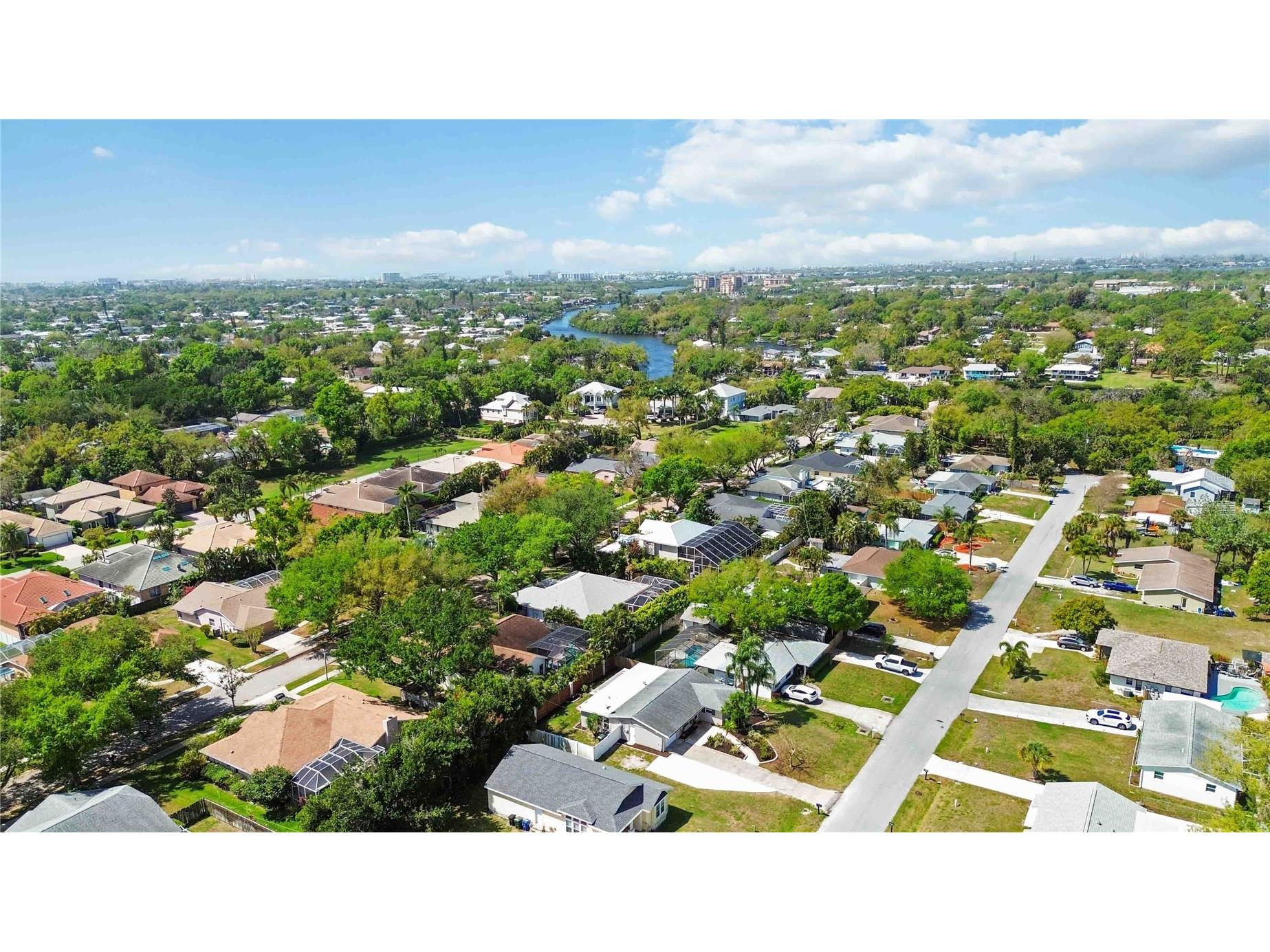 2546 Parma Street Sarasota FL 34231 A4686708 image66