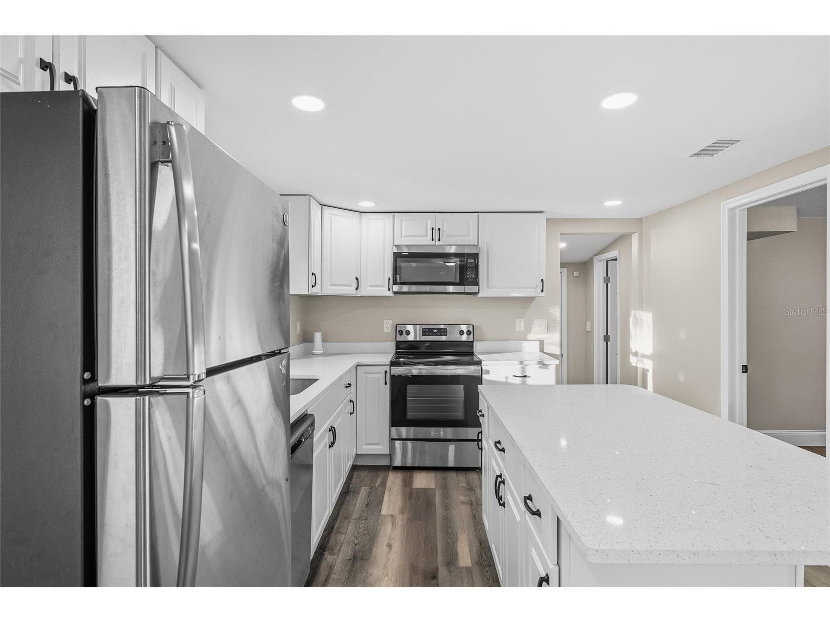 2547 10th Avenue S Saint Petersburg FL 33712 TB8479897 image13