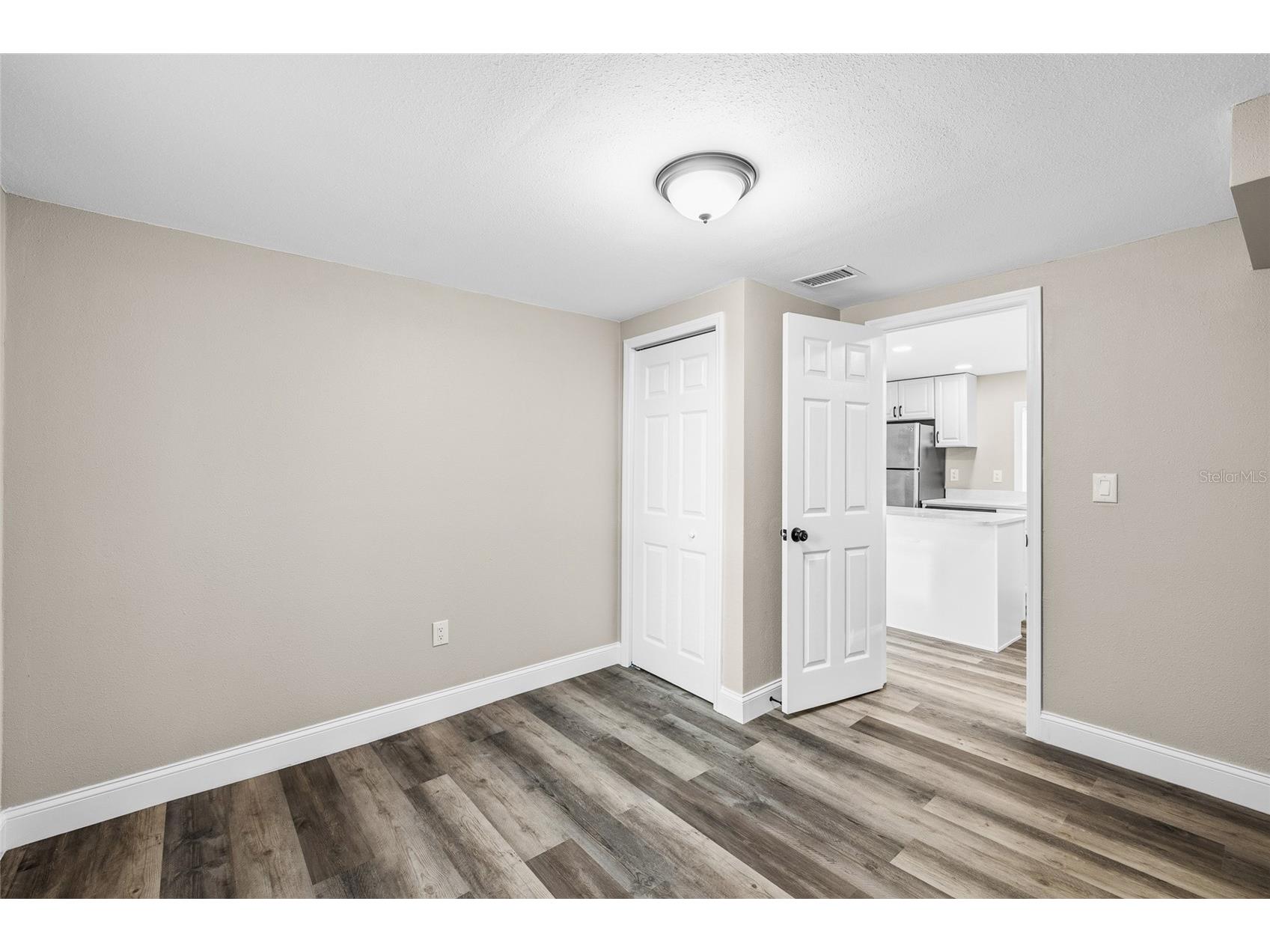 2547 10th Avenue S Saint Petersburg FL 33712 TB8479897 image14