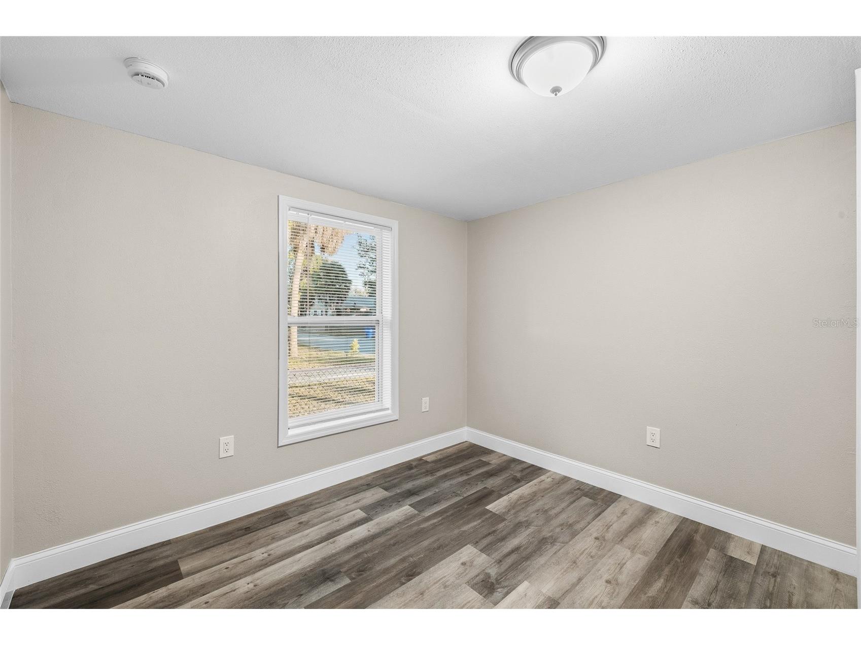 2547 10th Avenue S Saint Petersburg FL 33712 TB8479897 image17