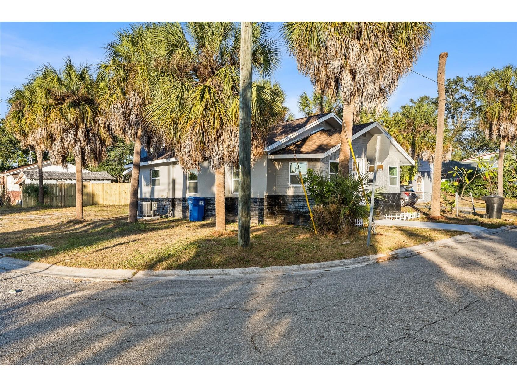 2547 10th Avenue S Saint Petersburg FL 33712 TB8479897 image22