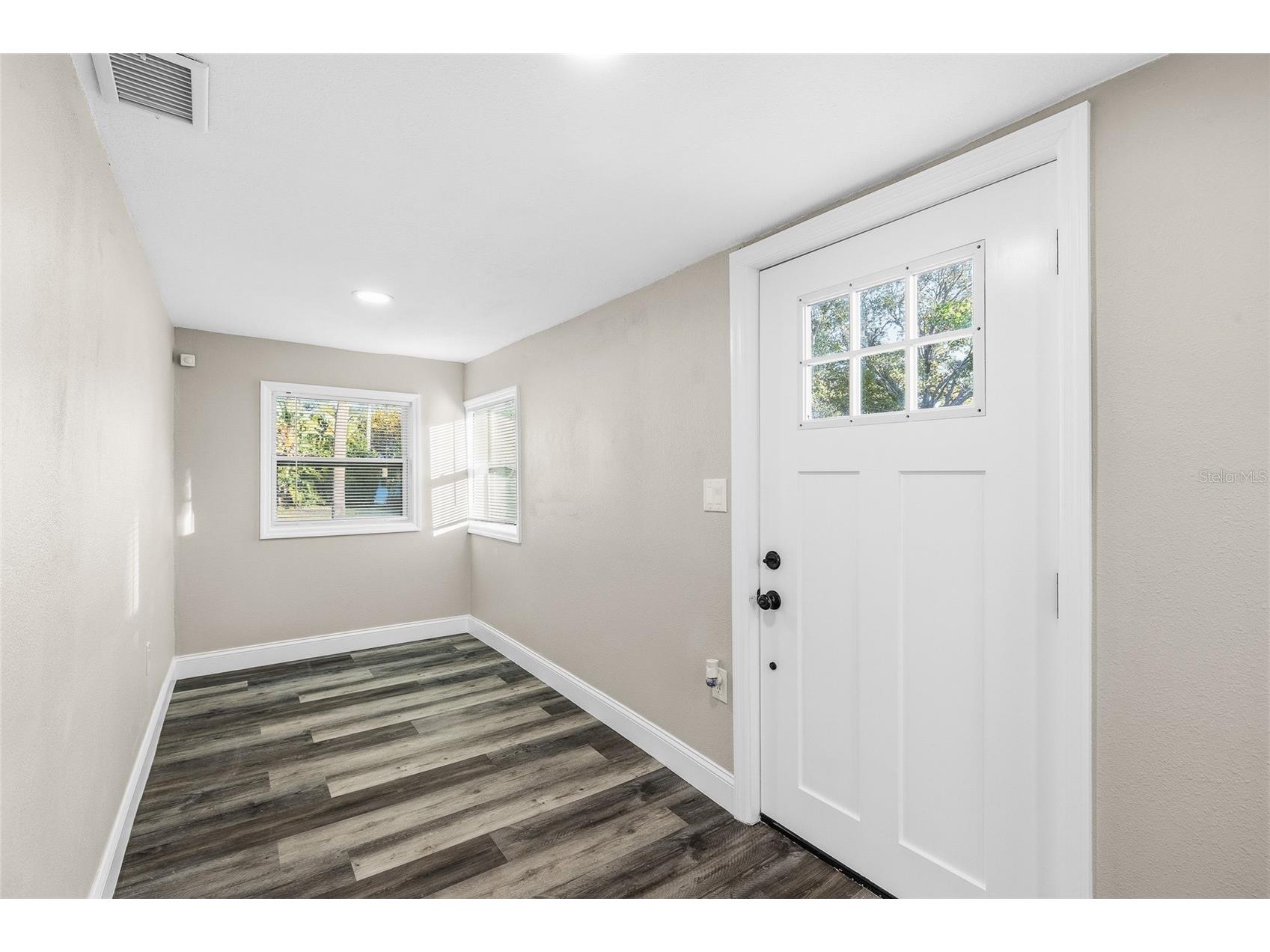 2547 10th Avenue S Saint Petersburg FL 33712 TB8479897 image5