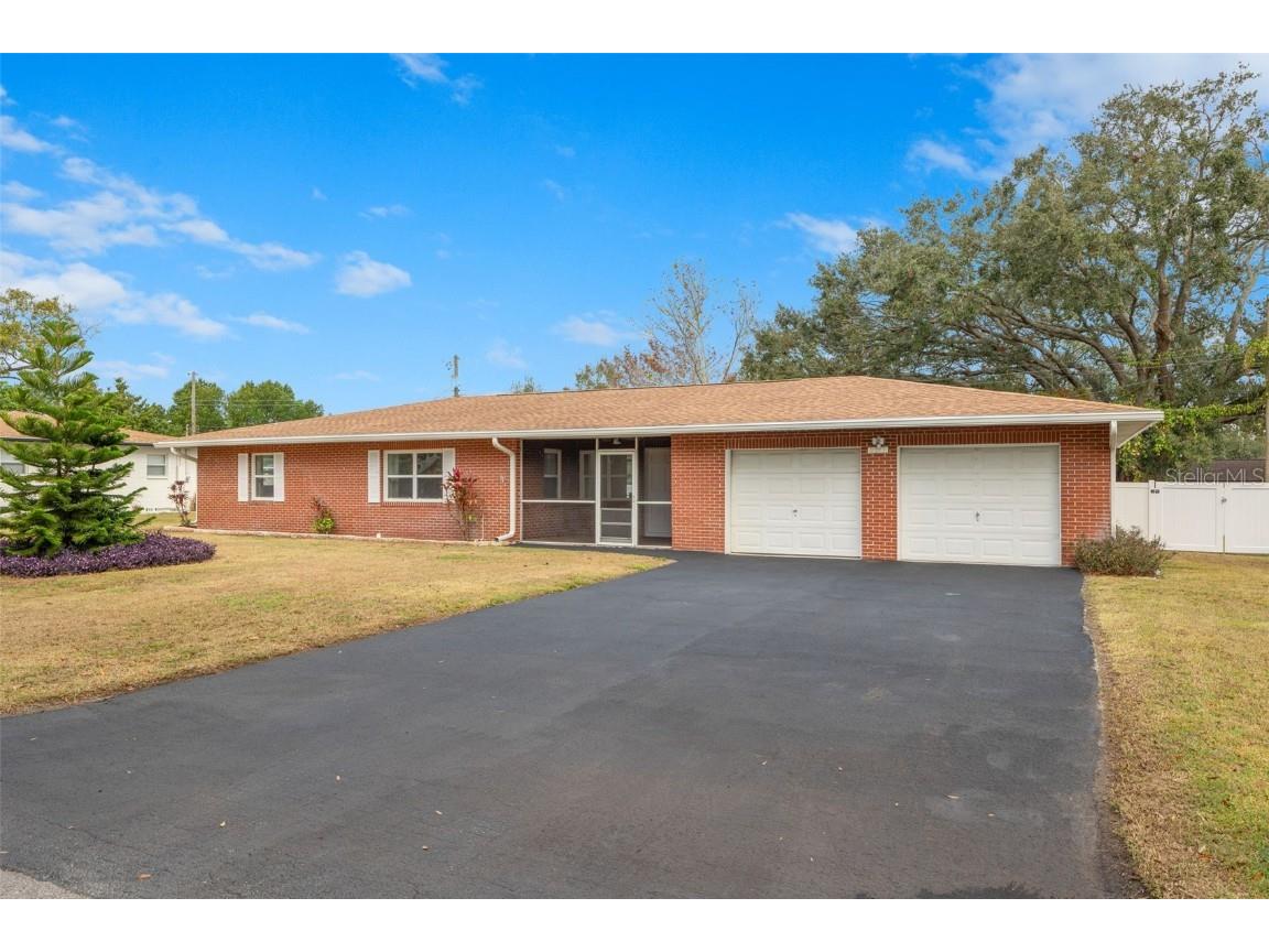 2547 57th Place N Saint Petersburg FL 33714 TB8334350 image1