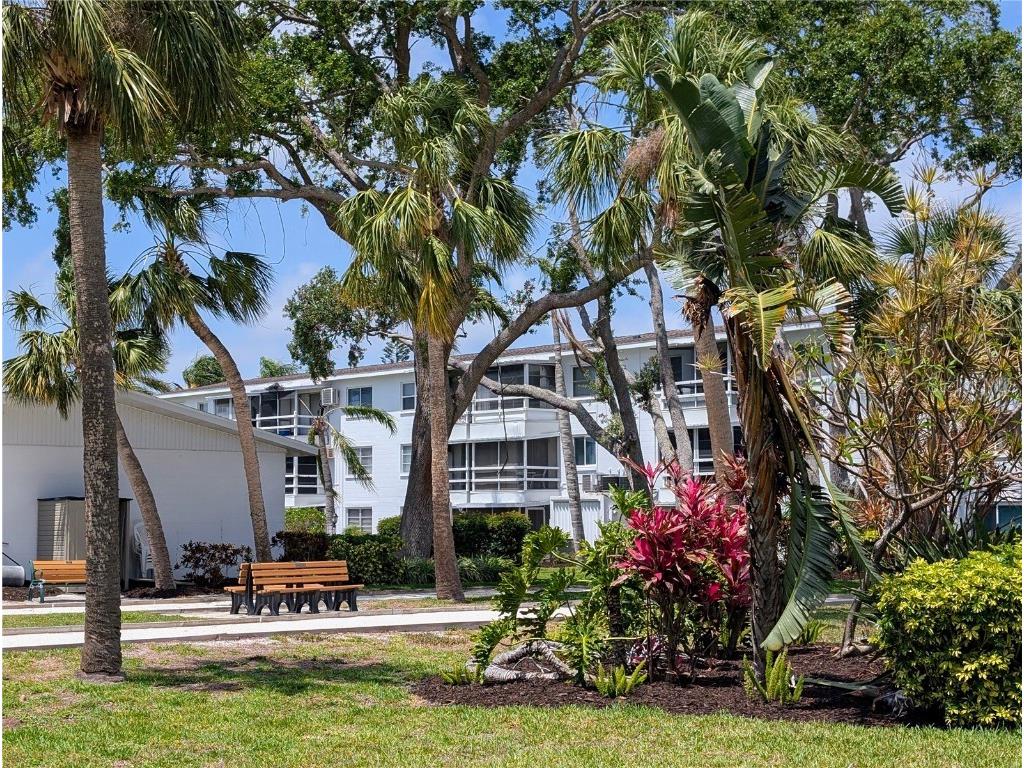 2547 60th Avenue W #L-36 Bradenton FL 34207 A4661533 image30